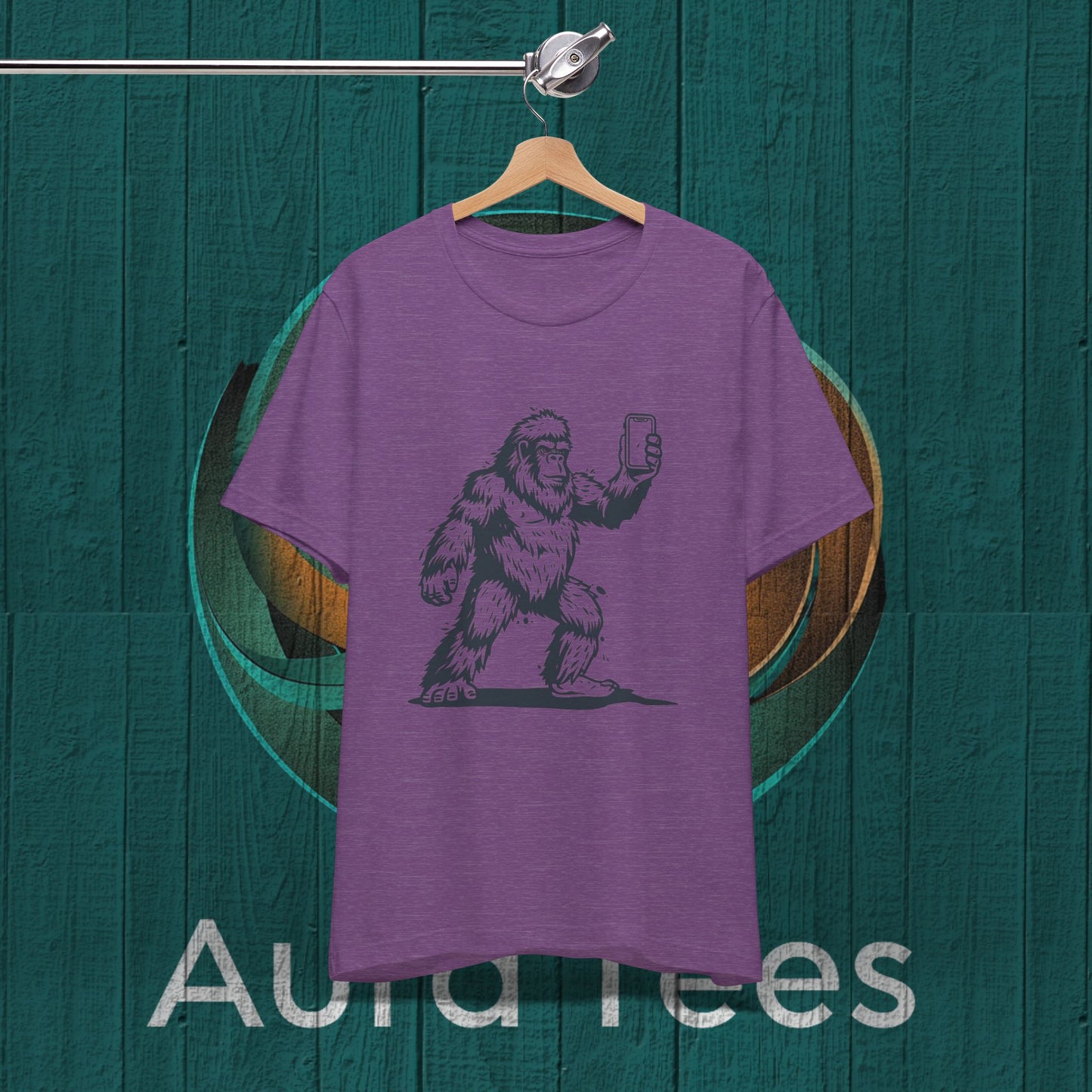 sasquatch selfie tee