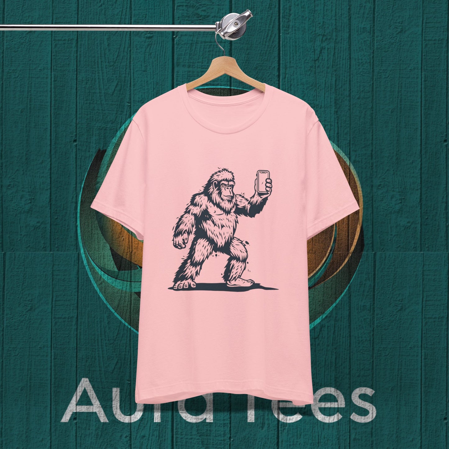 sasquatch selfie tee