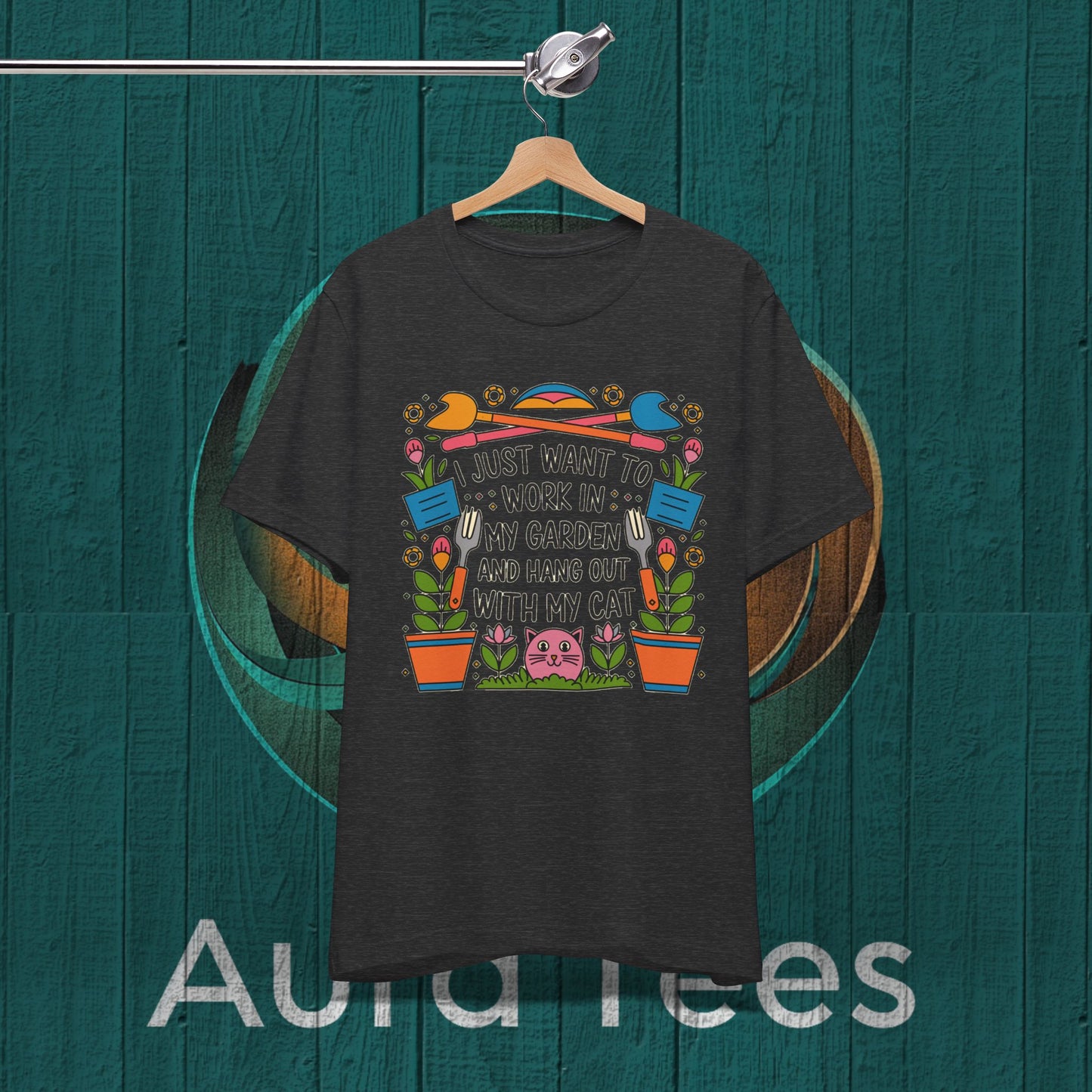 Gardners cat tee